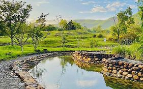 Suối Khoáng Nóng Thanh Tân Bởi Fusion